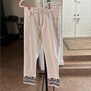 Tribal Cream Embroidered Hem Ankle Jeans Size 4